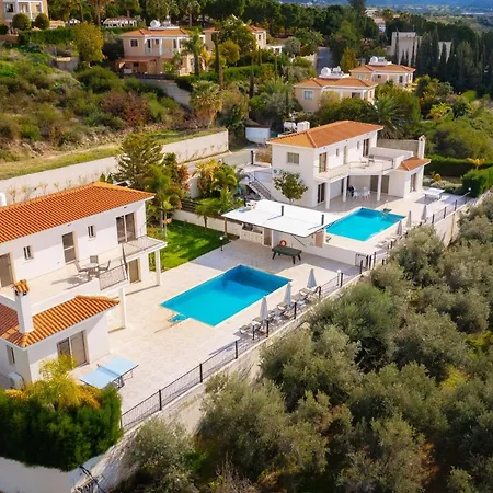 Combination Eframia By Prestige Bookings Villa Peyia