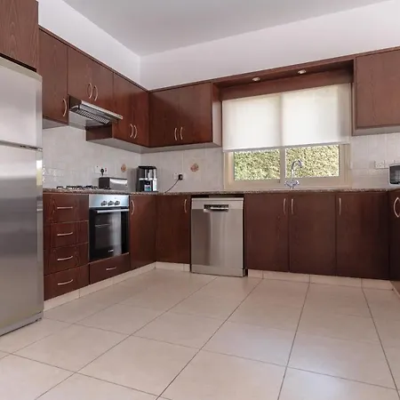 Villa Combination Eframia By Prestige Bookings Peyia