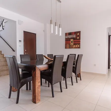 Combination Eframia By Prestige Bookings * Πέγεια
